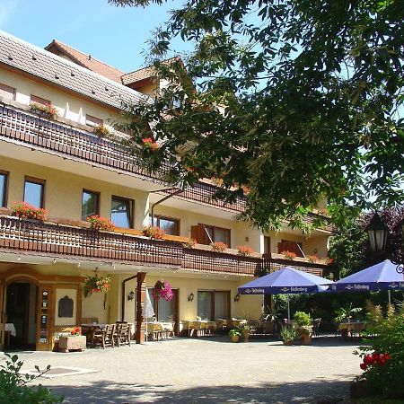Ringhotel Garni Pflug 奥伯基希 外观 照片