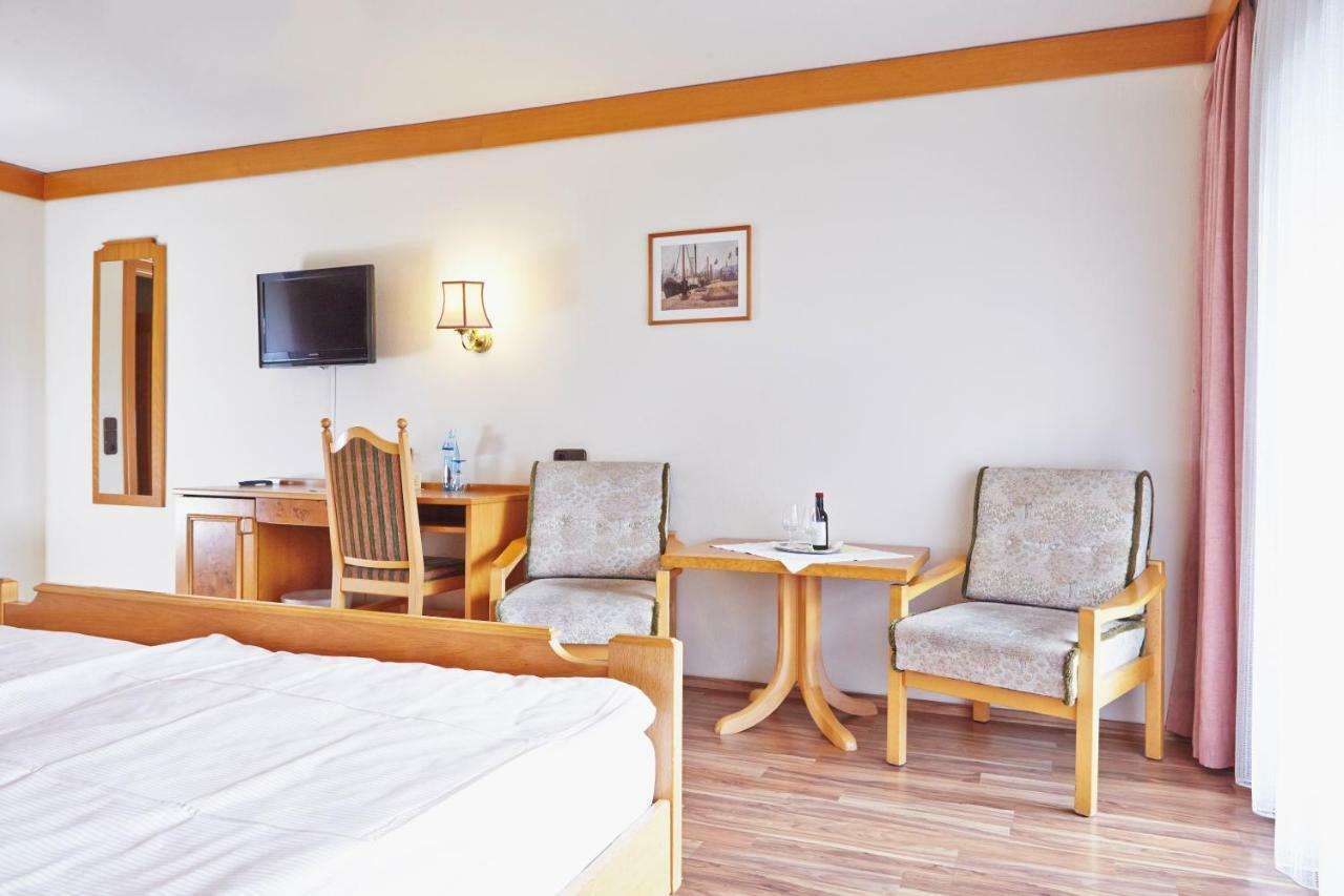 Ringhotel Garni Pflug 奥伯基希 外观 照片