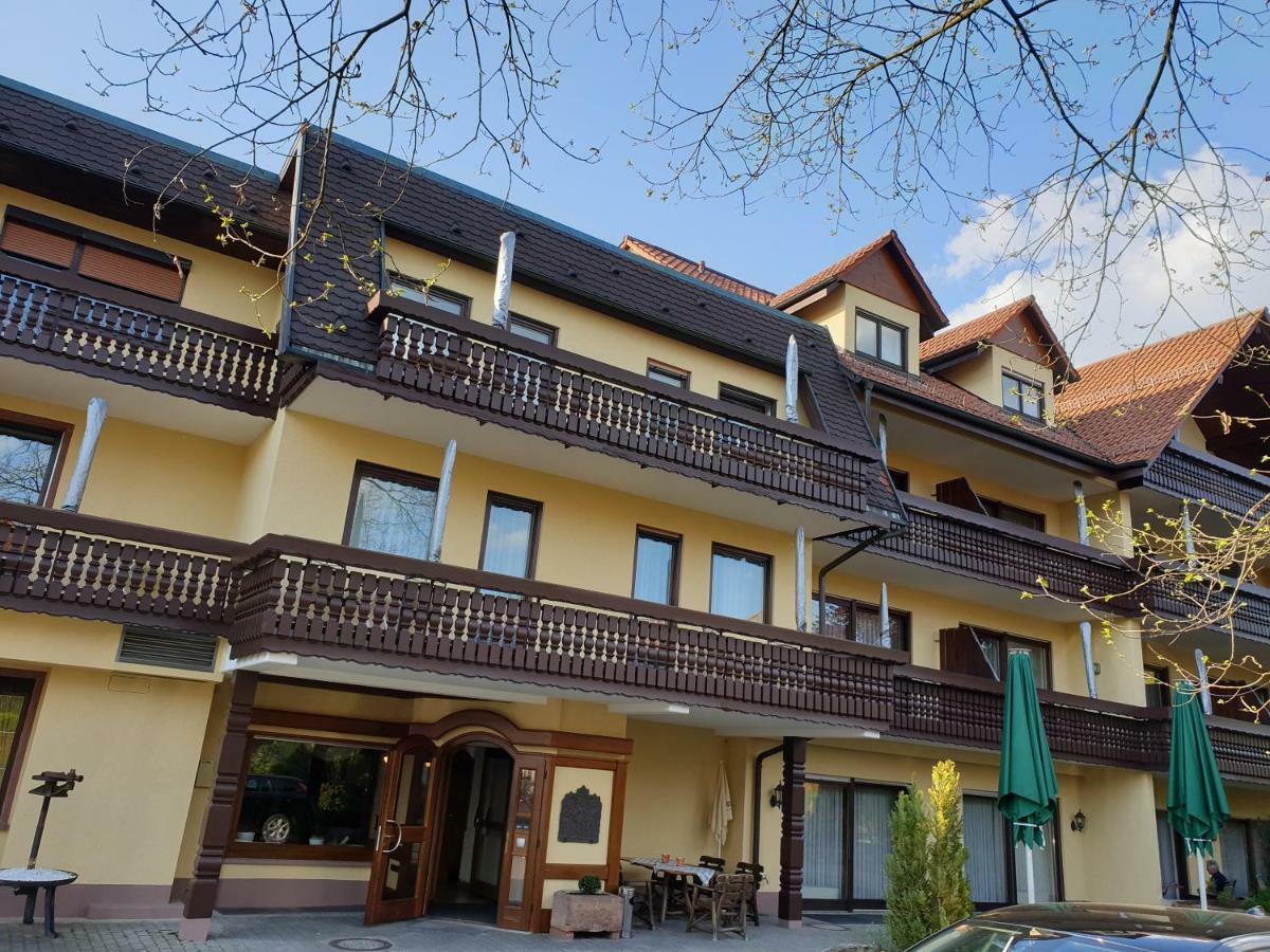 Ringhotel Garni Pflug 奥伯基希 外观 照片
